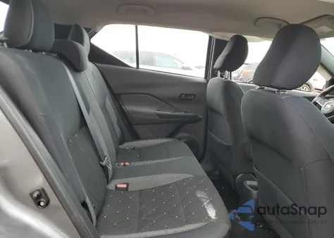 2018 Nissan Kicks S из США, поврежденный, VIN 3N1CP5CU8JL521916